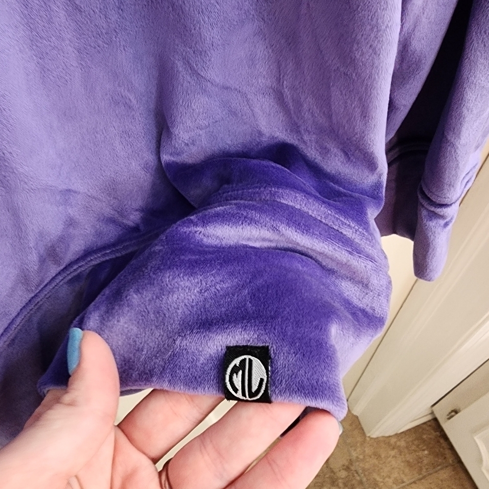 MarleyLilly Super Soft Purple Pullover Size L/XL - Picture 4 of 5